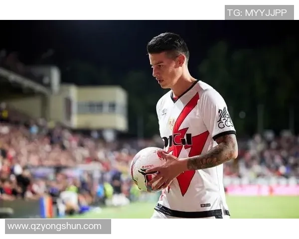 阿诺德陷入替补困境国家队出局后面临无球可踢的窘境